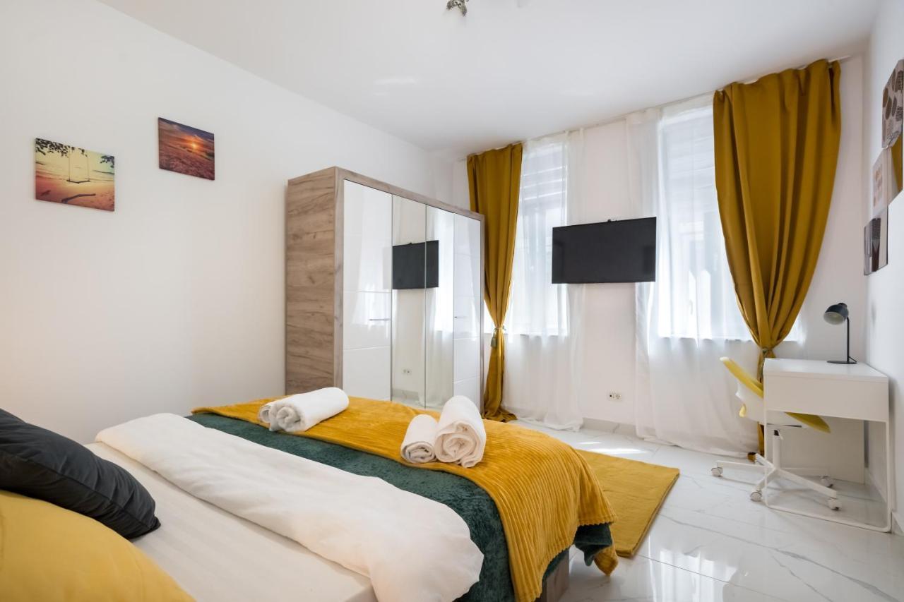 Light-Monza-Unirii Apartment Bucureşti Ngoại thất bức ảnh