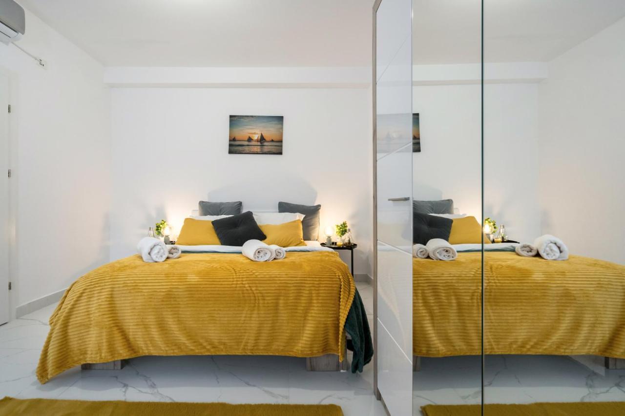 Light-Monza-Unirii Apartment Bucureşti Ngoại thất bức ảnh