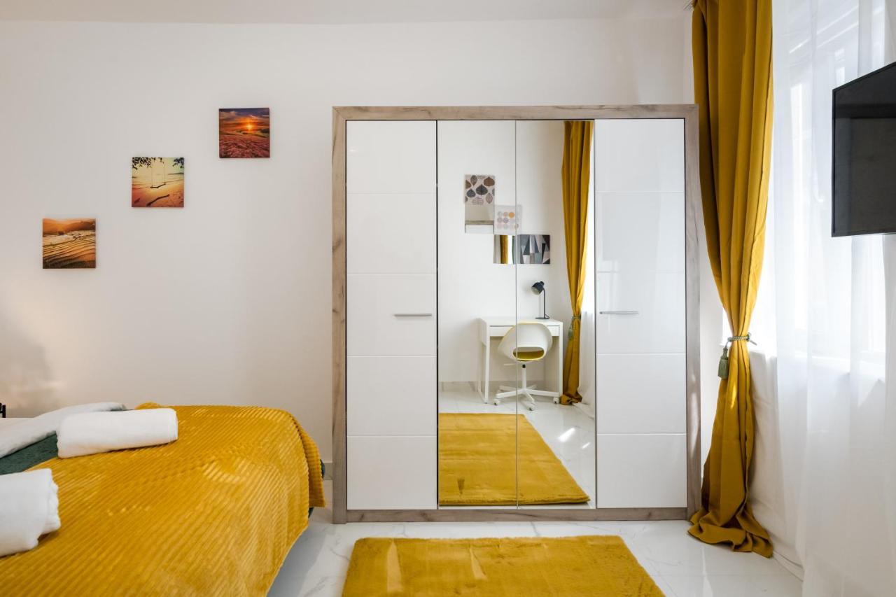 Light-Monza-Unirii Apartment Bucureşti Ngoại thất bức ảnh